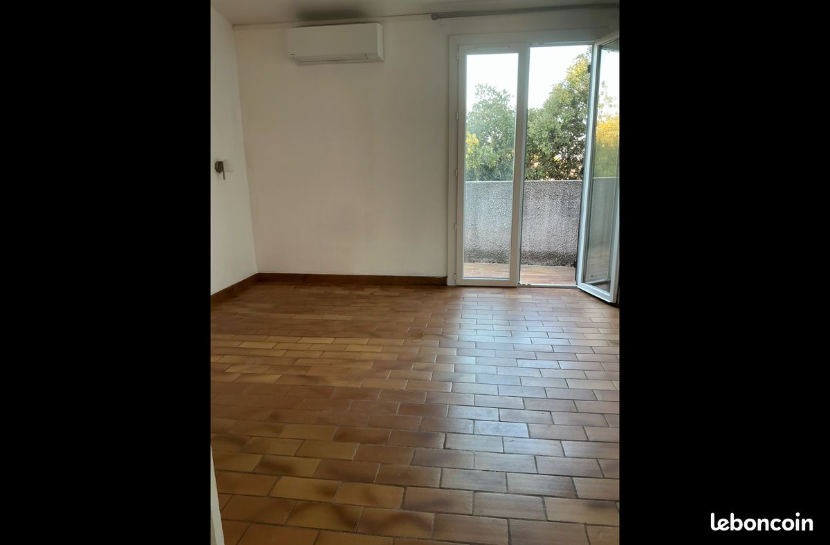 Appartement 1 pièce 20 m² · à Nîmes · 20 m² · 450 €/mois