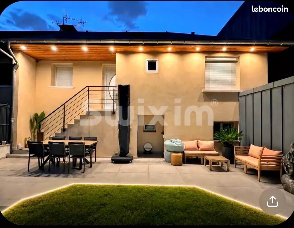 Appartement 3 pièces 74 m² · à Chambéry · 74 m² · 349 000 €