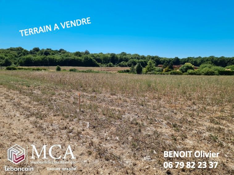 Terrain 569 m² Meursac · 59 500 €