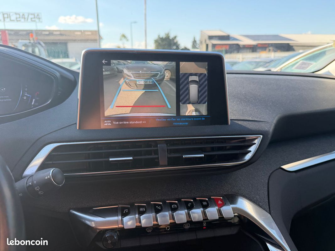 PEUGEOT 5008 1.5 BLUEHDI 130CH E6.C ALLURE 7 PLACES S&S EAT8 2020 (image 8)