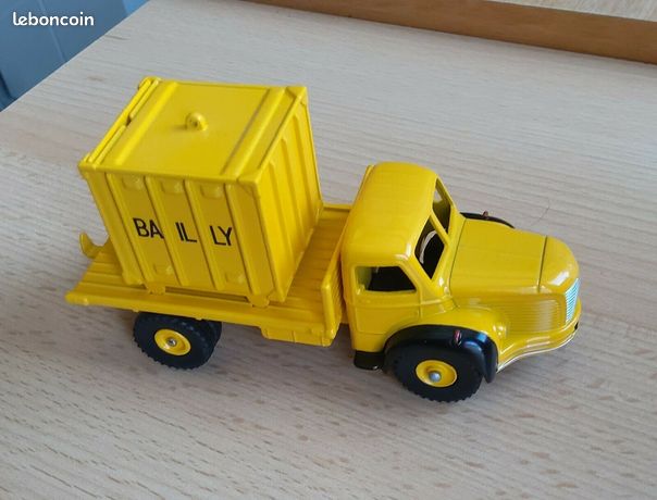 Dinky Toys Atlas – Berliet GLR Porte-container – 1/55 – Réf 581 N