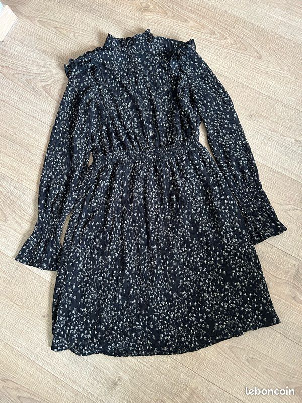 Robe noire et beige à manches longues Femme 9 taille XS jamais portée (image 11)