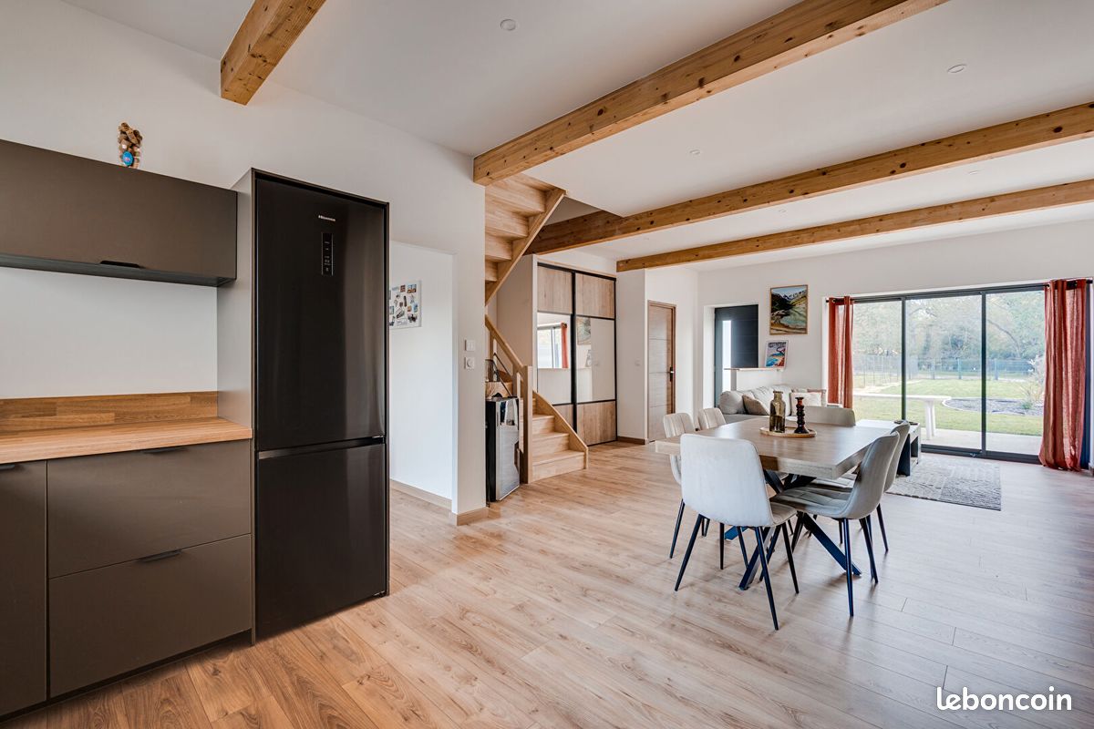 Maison 4 pièces 100 m² · à Lherm · 100 m² · 259 000 €