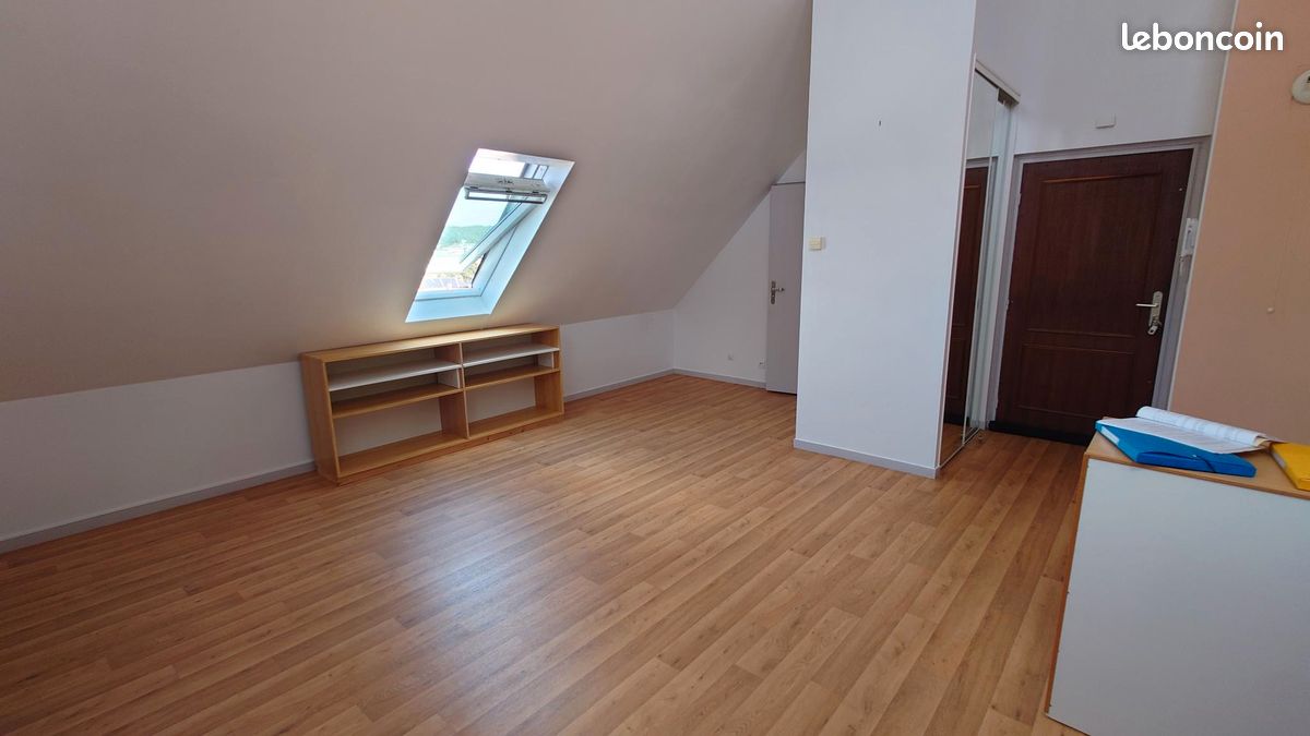 Location studio atypique (image 1)