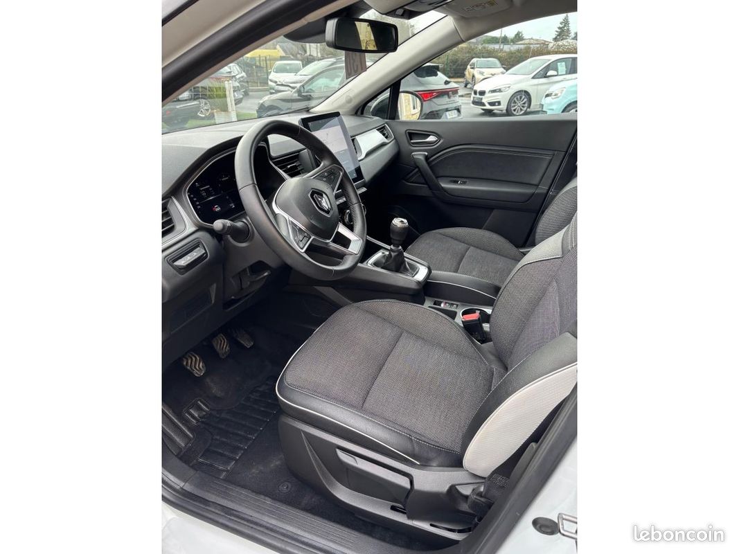 RENAULT CAPTUR 1.0 TCe - 90 II Techno PHASE 1 (image 25)