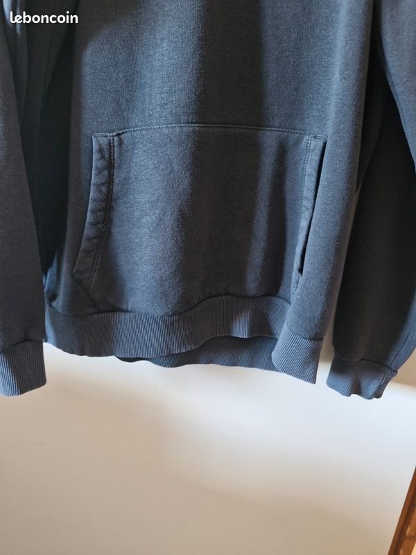 Sweat à capuche (image 4)