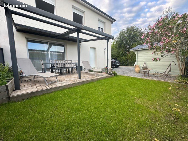 Maison 4 pièces 85 m² · à Fargues-Saint-Hilaire · 85 m² · 1 550 €