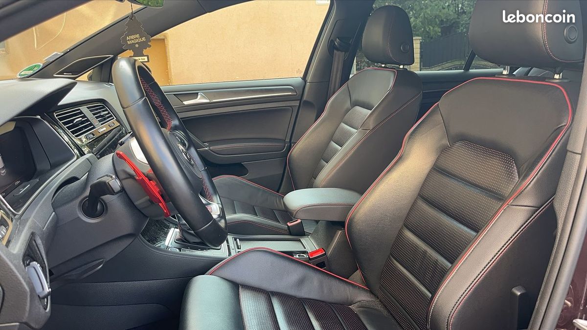 Volkswagen Golf GTI VII 2.0 TSI 245 DSG7 Performance (image 25)