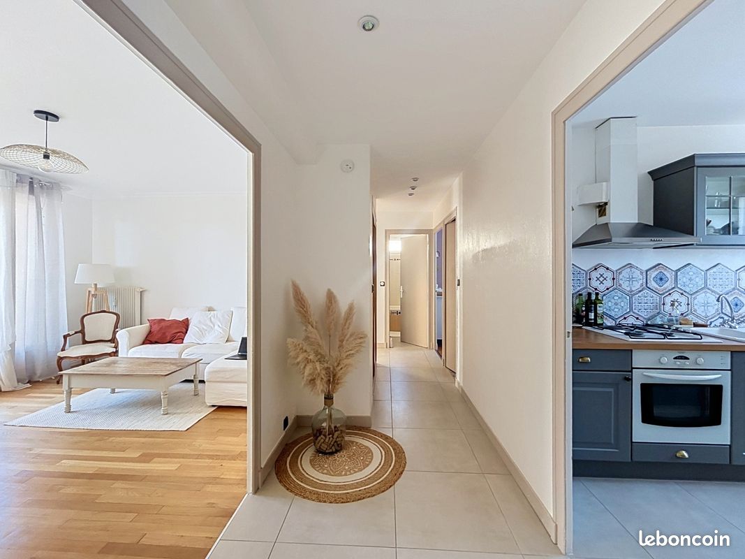 Appartement 3 pièces 72 m² · à Dijon · 72 m² · 220 000 €