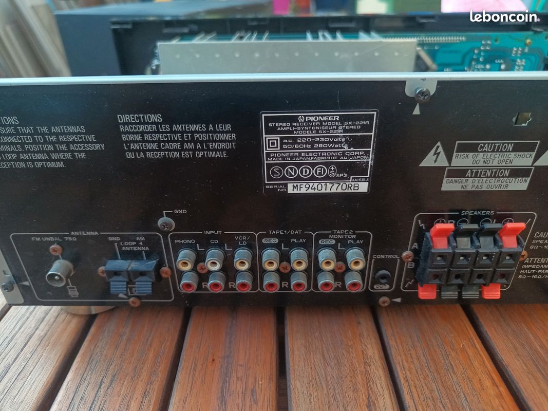 Amplificateur Pioneer SX-221R - Pour Pièces Détachées / Non Fonctionnel