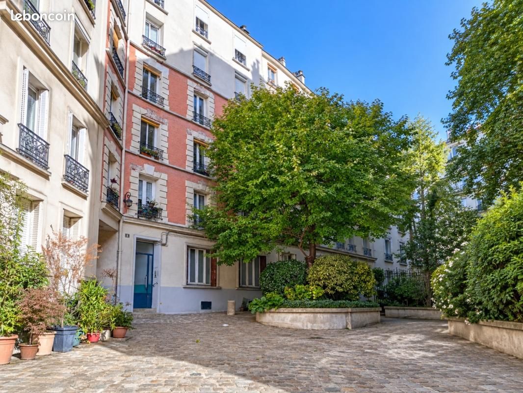 Appartement 2 pièces 23 m² · à Paris · 23 m² · 195 000 €
