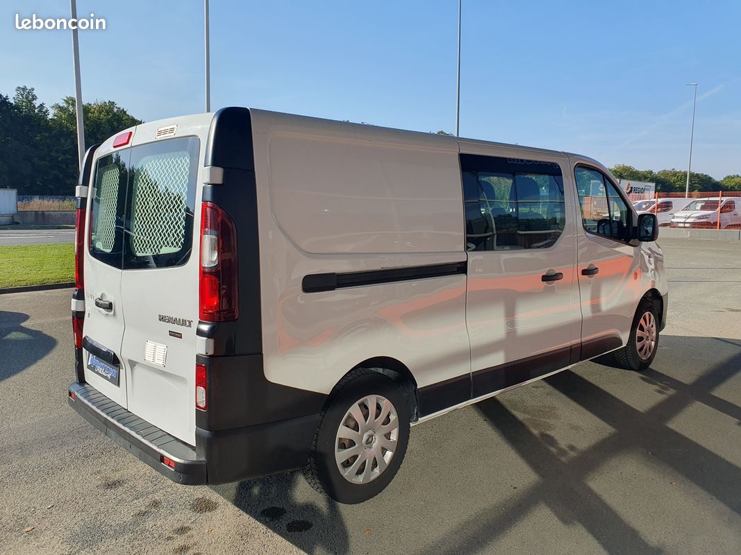 Renault TRAFIC III FG L2H1 1200 1.6 DCI 125CH ENERGY CABINE APPROFONDIE GRAND CONFORT EURO6 (image 12)