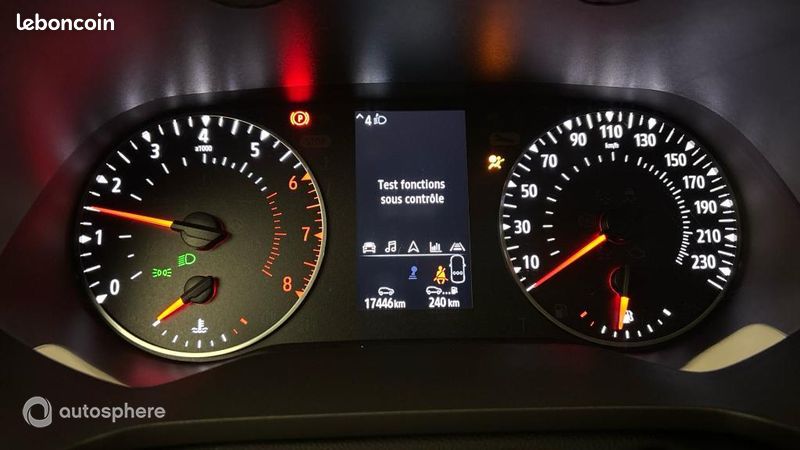 Renault Captur 1.0 TCe 90ch Evolution (image 10)