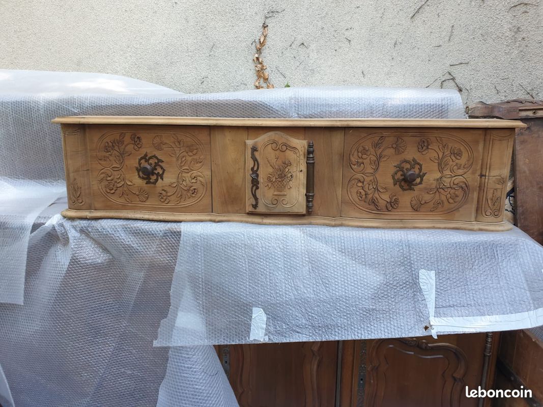 Haut de Meuble de Salle à Manger Style Provençal (image 1)