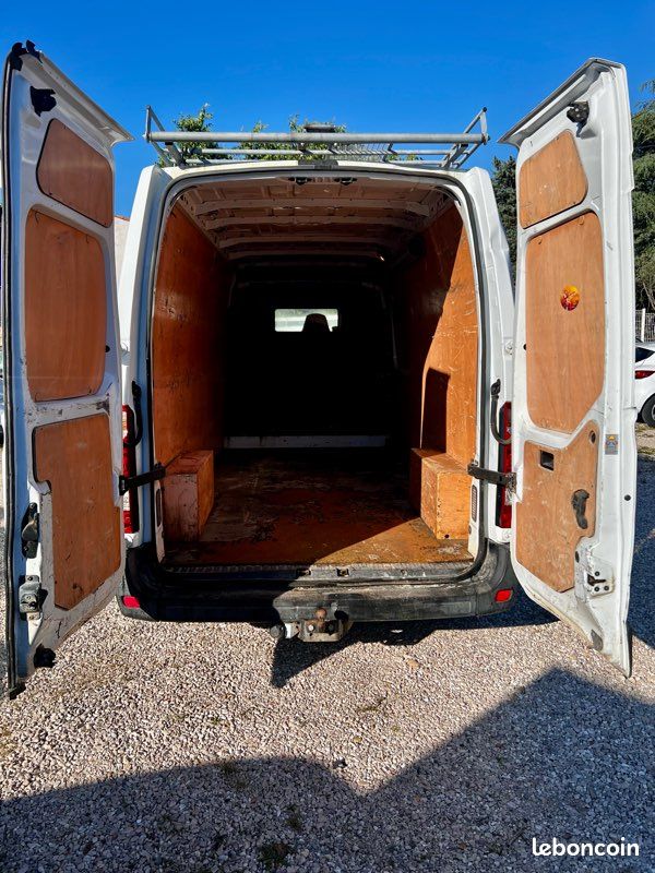 Renault Master 2.3 dci 130 CV (image 3)
