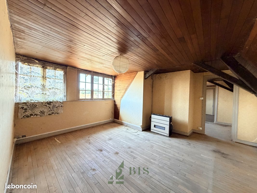 Appartement 3 pièces 70 m² · à Charlieu · 70 m² · 40 000 €