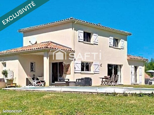 Maison 5 pièces 140 m²