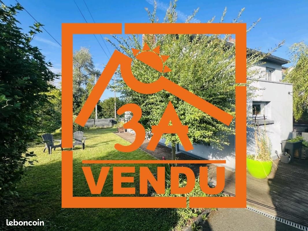 Maison 8 pièces 135 m² · à Lestrem · 135 m² · 285 000 €