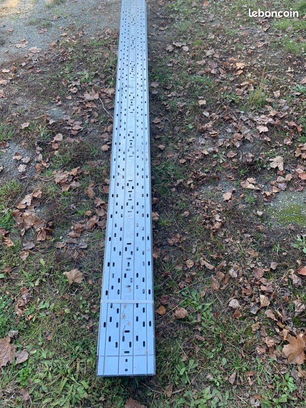 Rails aluminium pour gaines techniques BASOR 300/20 cm faire offre (image 1)
