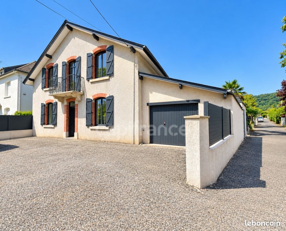 Maison 8 pièces 185 m² · à Lourdes · 185 m² · 316 000 €
