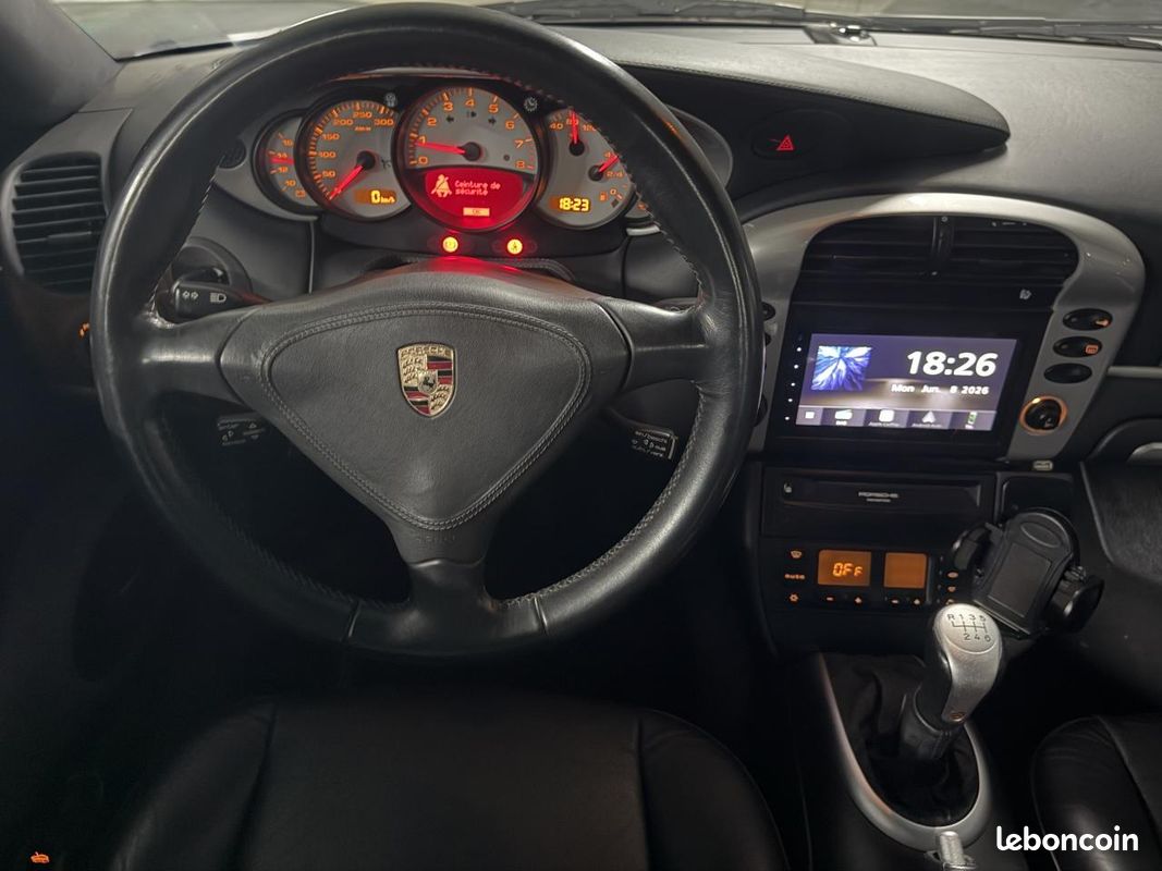 PORSCHE 911 TYPE 996 3.6 320 ch Carrera 4S Coupé (image 14)