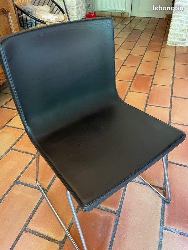 Table laquée pied wengué (image 5)