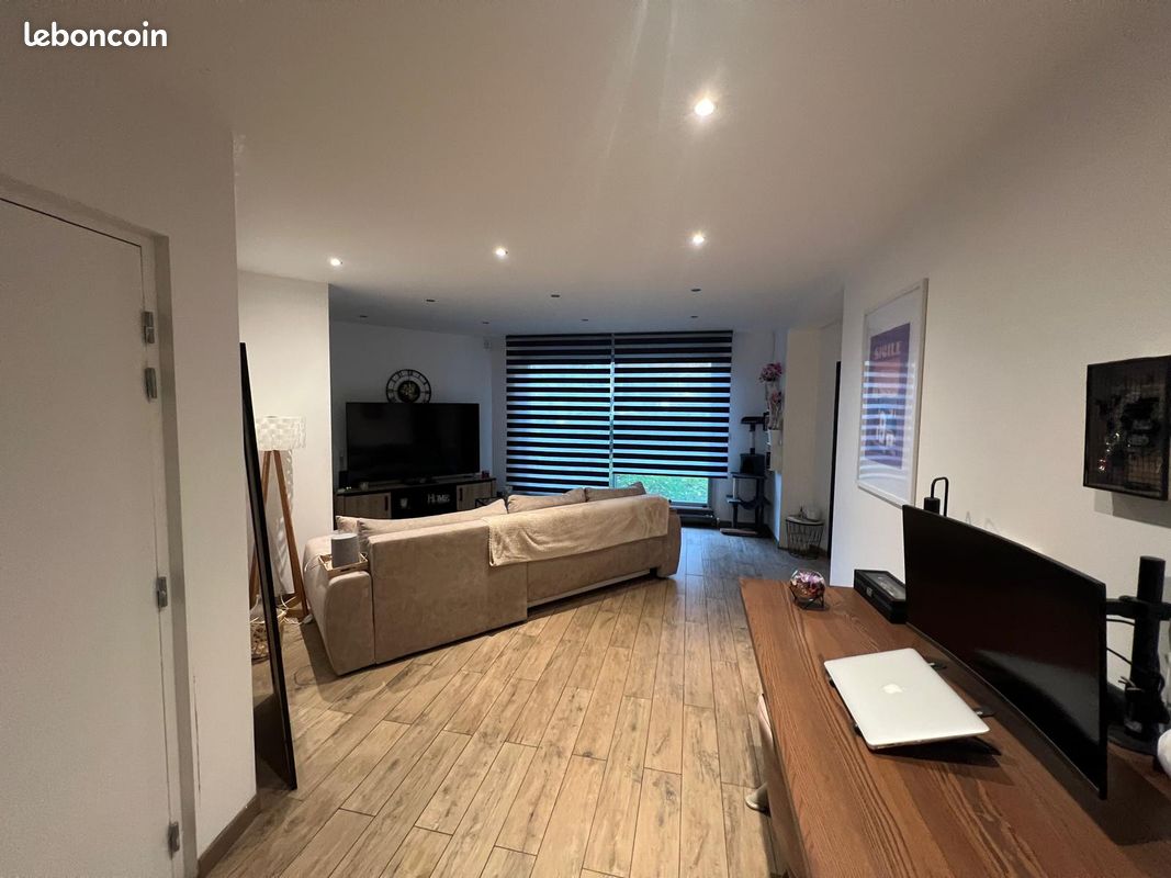 Appartement 3 pièces 74 m² · à Saint-Étienne · 74 m² · 750 €/mois