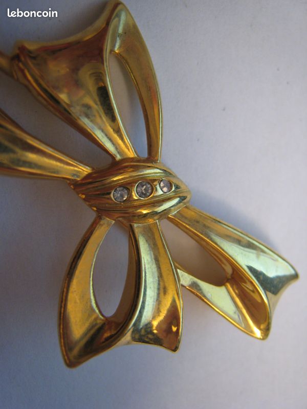 Broche Vintage Métal Doré Avec Ruban Et Strass - Bijou Ancien Français, Occasion