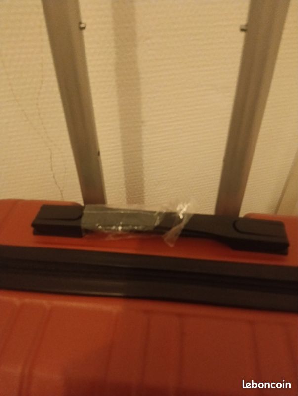 Valise neuve (image 2)