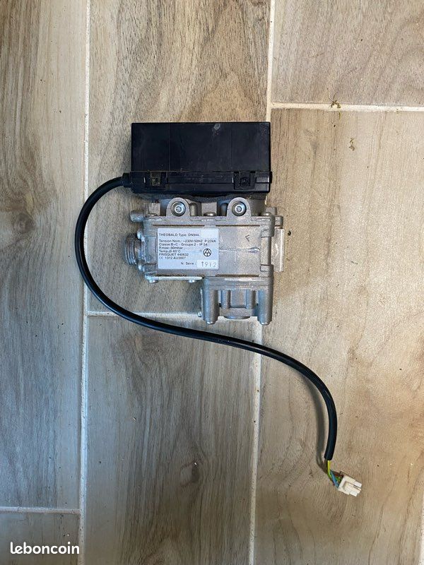 Bloc gaz Frisquet (image 2)
