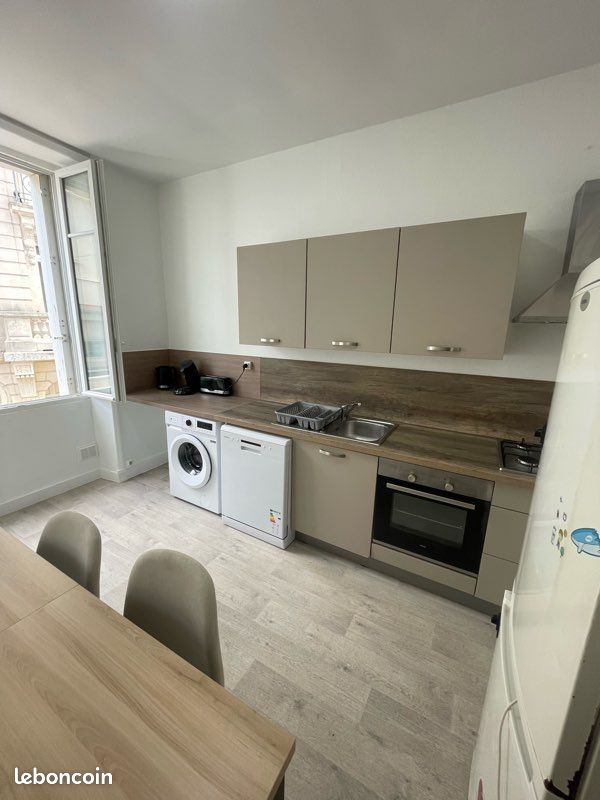 Appartement 4 pièces 72 m² · à Les Sables-d'Olonne · 71,5 m² · 990 €/mois