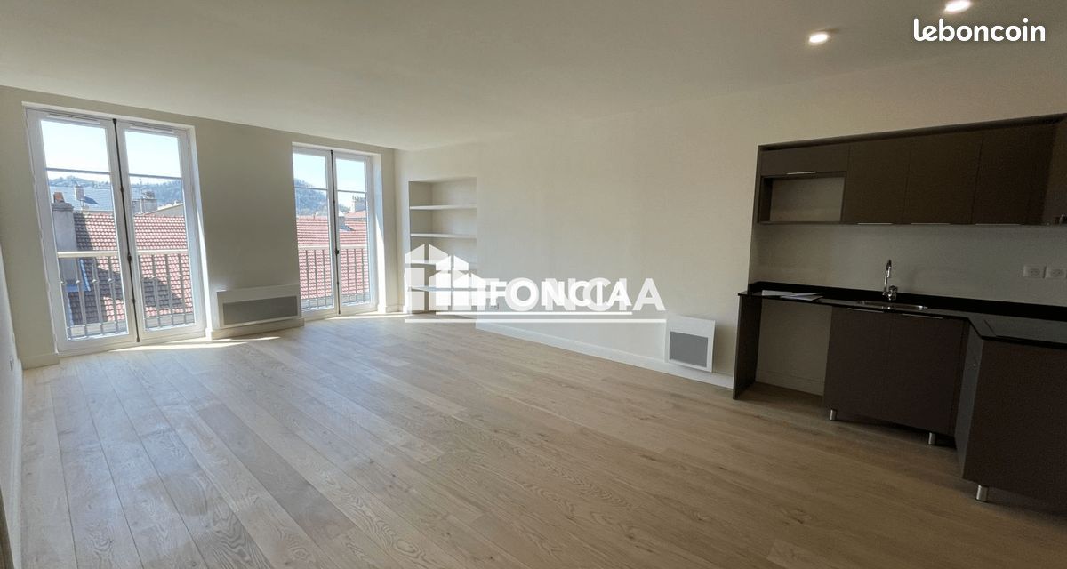 Appartement 3 pièces 80 m² · à Saint-Étienne · 80 m² · 790 €/mois