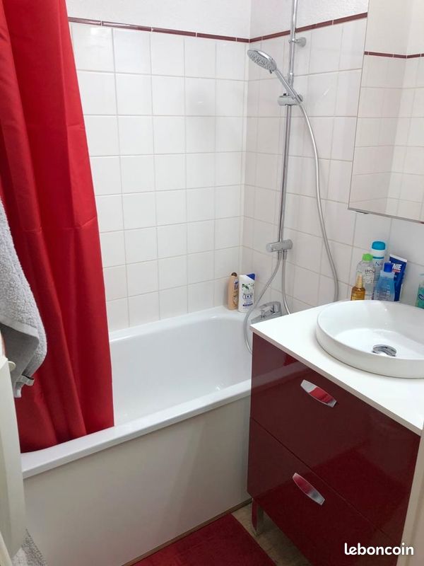 Location studio cente ville - Poitiers 86000 (image principale 2)