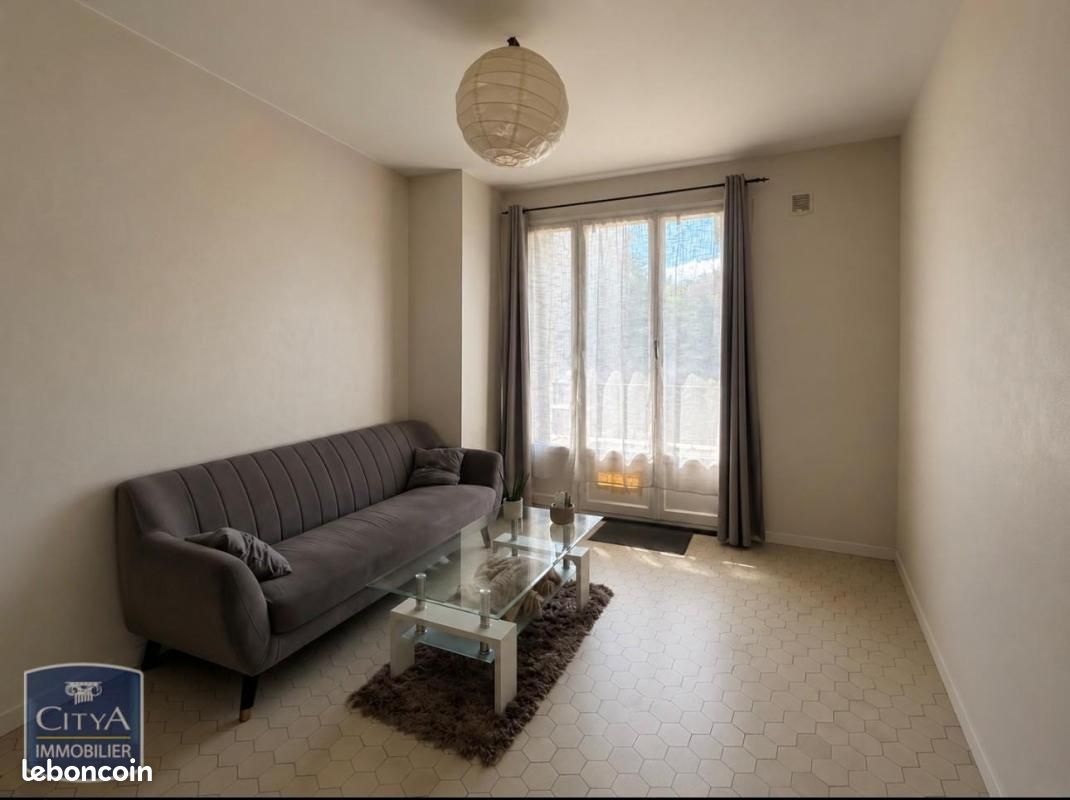 Appartement 1 pièce 38 m² · à Talant · 38 m² · 493 €