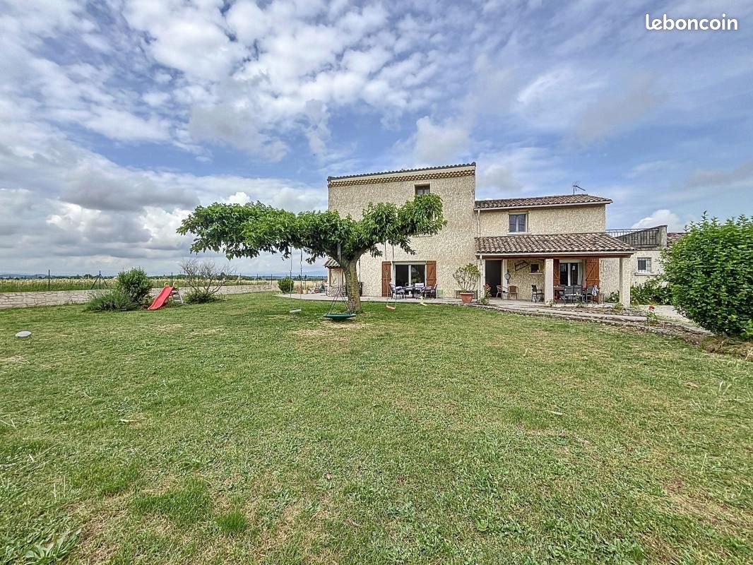 Maison 4 pièces 130 m² · à Chabeuil · 130 m² · 310 000 €