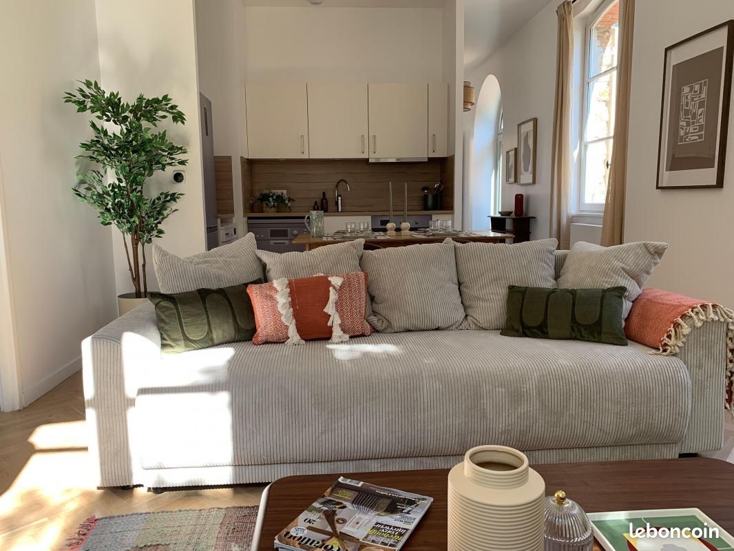 Appartement 4 pièces 96 m² · à Versailles · 96 m² · 2 790 €/mois