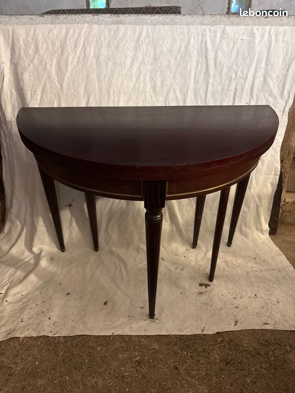 Table demi-lune et circulaire 6 pieds (image 1)
