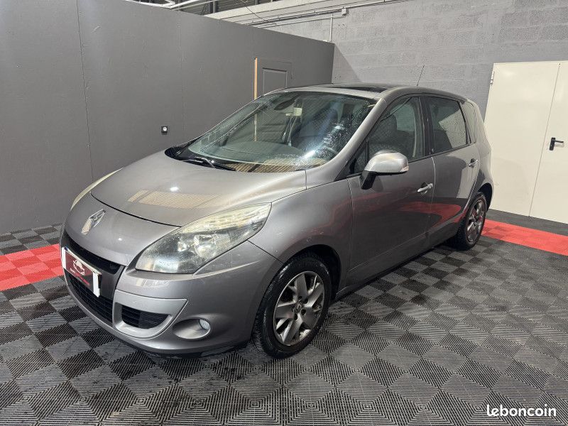 Renault SCENIC III 1.6 DCI 130CH ENERGY 15TH ECO² (image 1)
