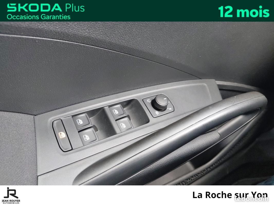 Skoda Fabia 1.0 MPI 80 ch BVM5 Selection (image 18)