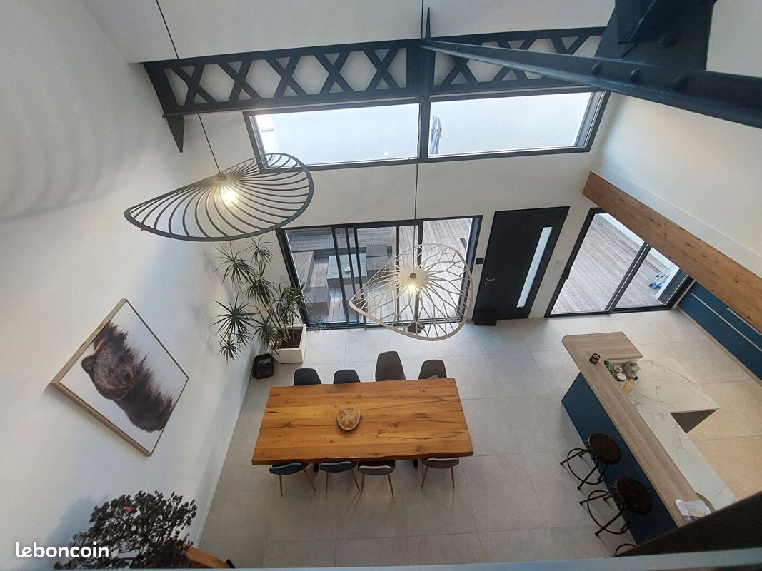 Appartement 6 pièces 150 m² · à Riorges · 150 m² · 335 000 €