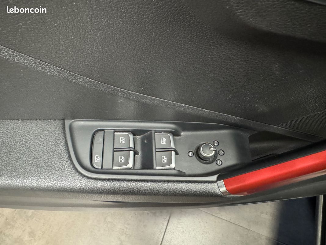 AUDI Q2 30 TFSI 116ch Business line (image 26)