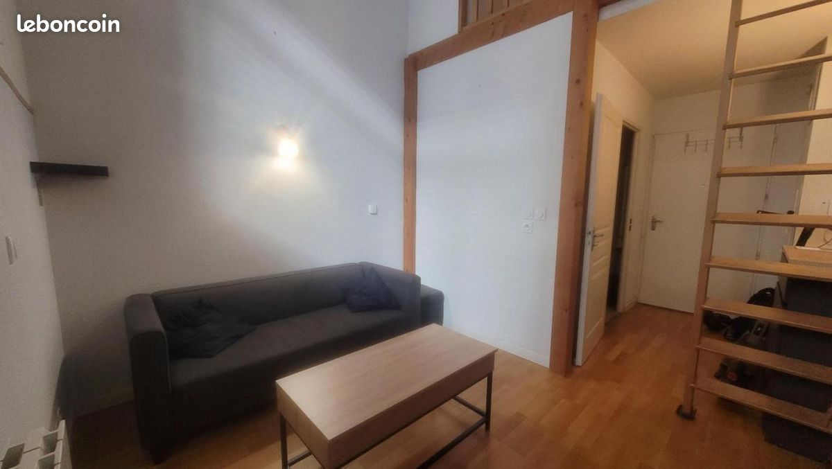 Appartement 1 pièce 29 m² · à Grenoble · 29 m² · 550 €/mois