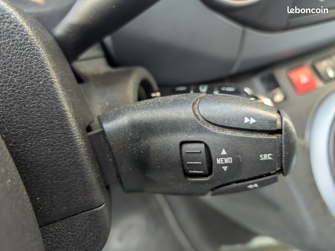 CITROEN BERLINGO MULTISPACE 1.6L 90CH / TRANSPORT PMR / TPMR / 4 PLACES + 1 FAUTEUIl (image 24)