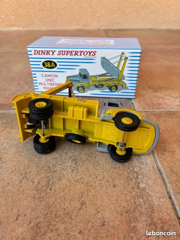 RARE TOP ! Dinky Toys Supertoys 1:50 ? Tracteur Unic Saharien N° 893 EUR 29,90 - FR