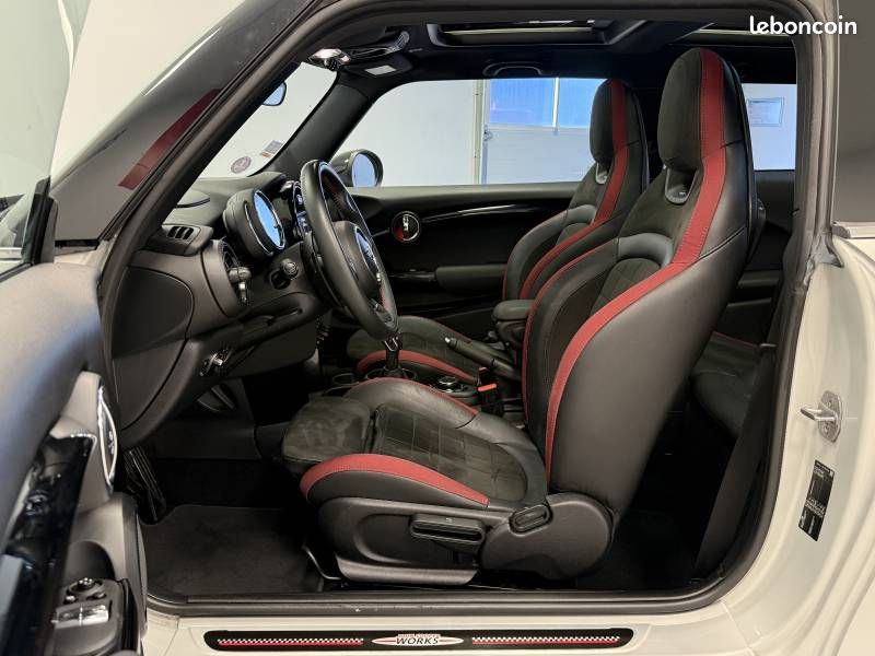 Mini Hatch 3 Portes John Cooper Works 231 ch BVA8 Finition JCW Ultimate (image 12)