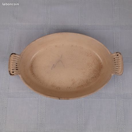 Plat à Tarte Ovale Le Creuset Grès Couleur Roux 28 Cm Très Bon état