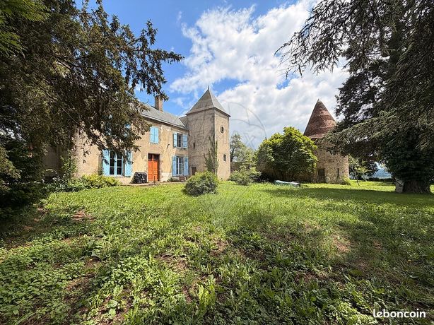 Château 10 pièces 352 m²