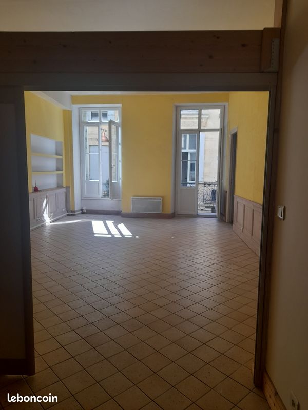 Appartement 3 pièces 97 m² · à Bordeaux · 97 m² · 325 000 €
