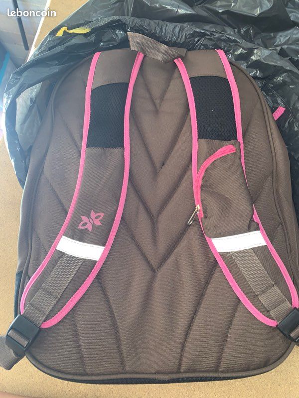 Sac à dos + trousse (image 2)