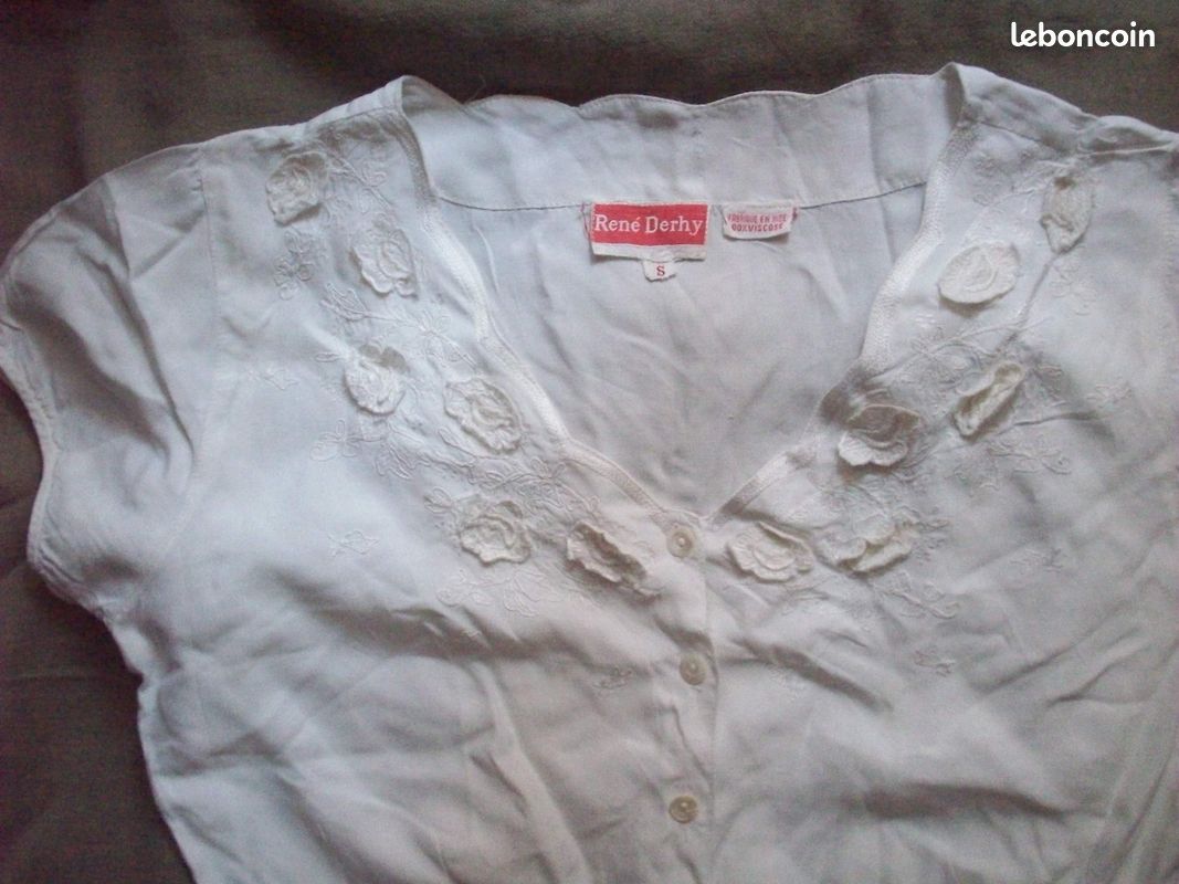 Haut Rayé Blanc Et Rouge René Derhy Avec Broderie Fleurs - Taille 38/40, Occasion Très Bon état